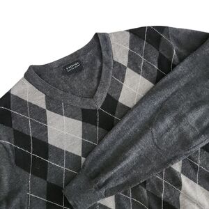 Hörst Dusseldorf Argyle V-Neck Sweater merino blend– Medium